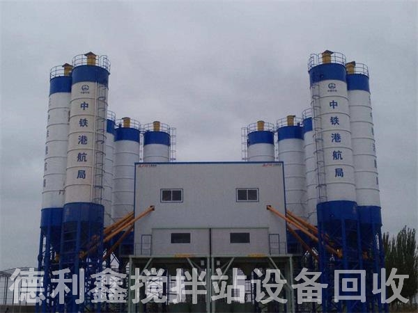 专业搅拌站回收，高价回收搅拌站，没有中间商