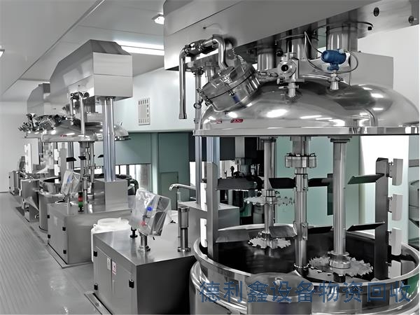 正规商家秦皇岛搅拌站设备回收拆除价格，哪家公司专业