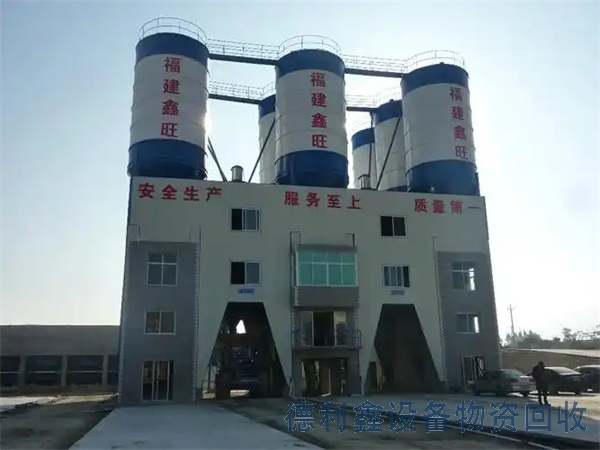 专业混凝土搅拌机回收，高价上门收购，一站式设备处置服务